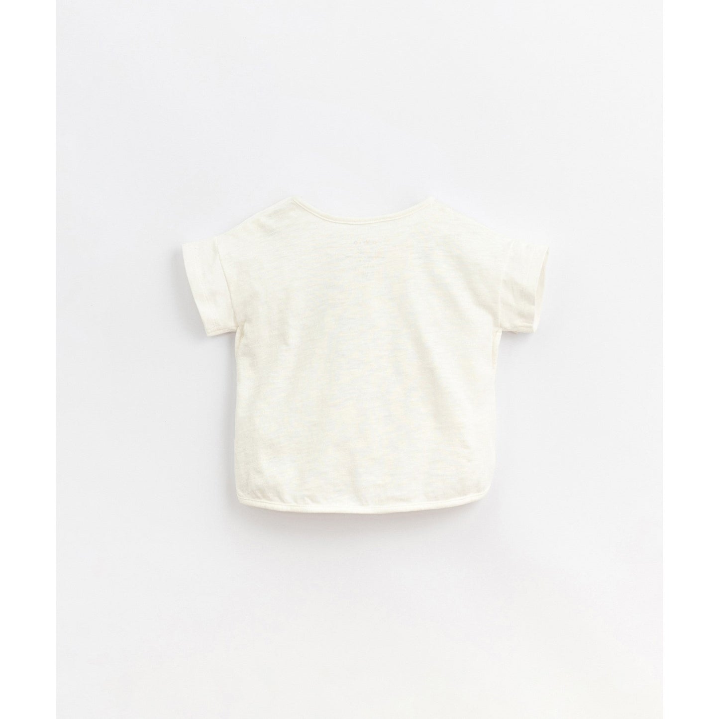 T-shirt com desenho | Basketry