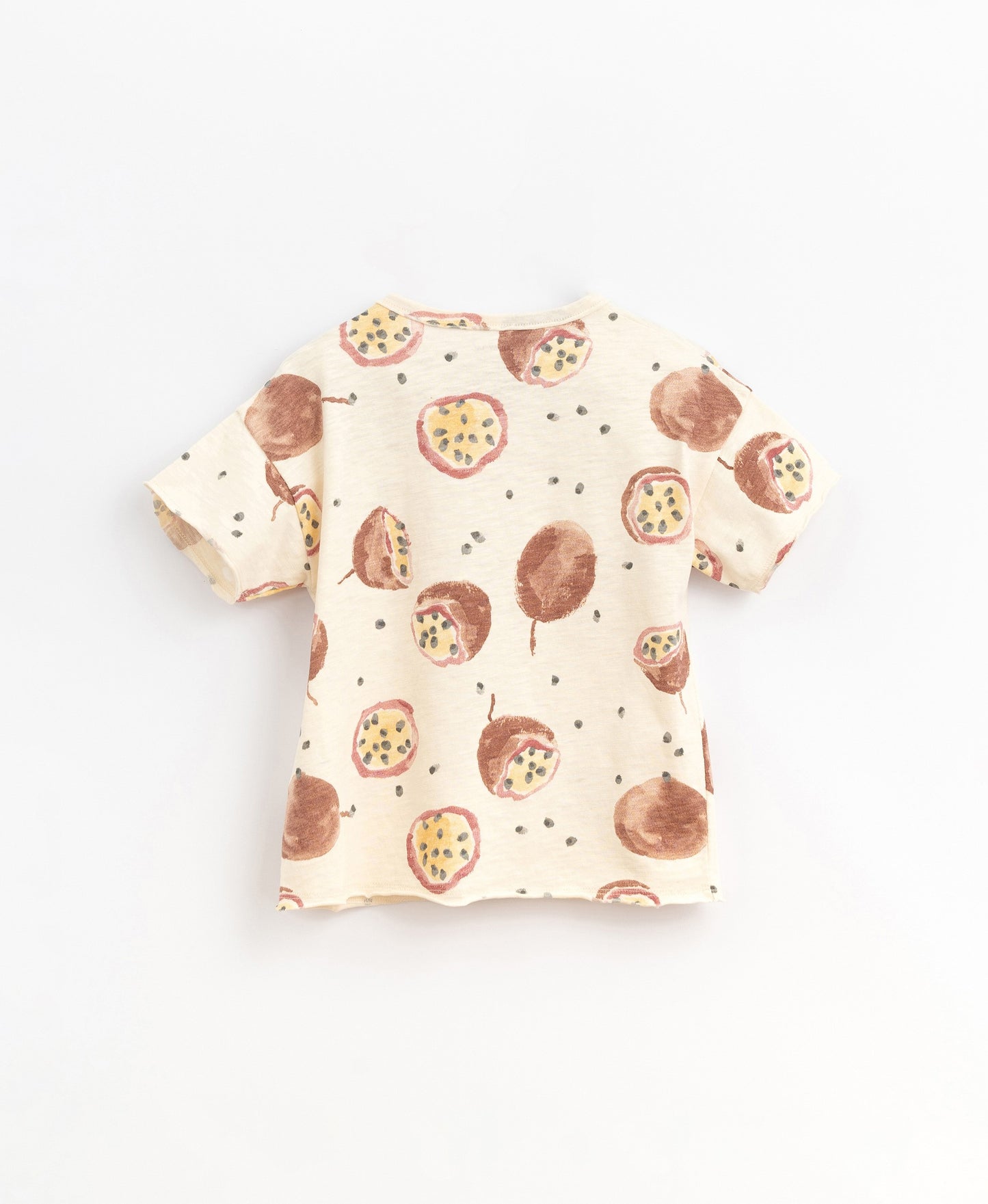 T-shirt com estampado de maracujás | Basketry