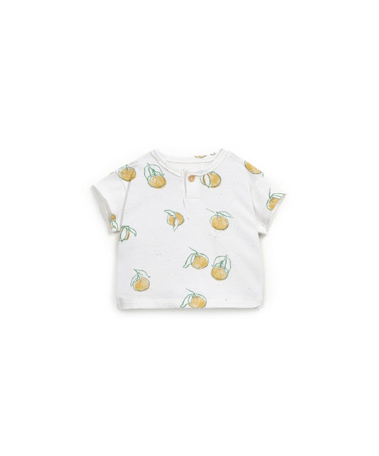 T-shirt com botão de coco