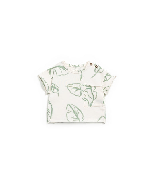 T-shirt com abertura no ombro