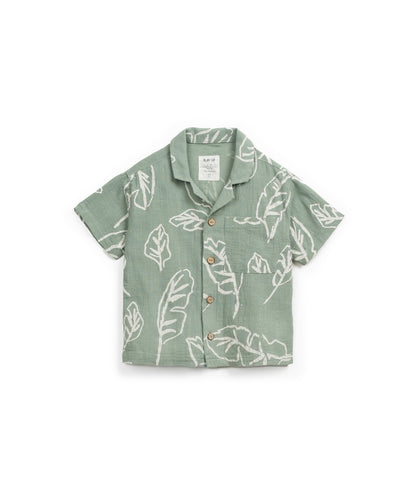 Camisa com estampado de folhas