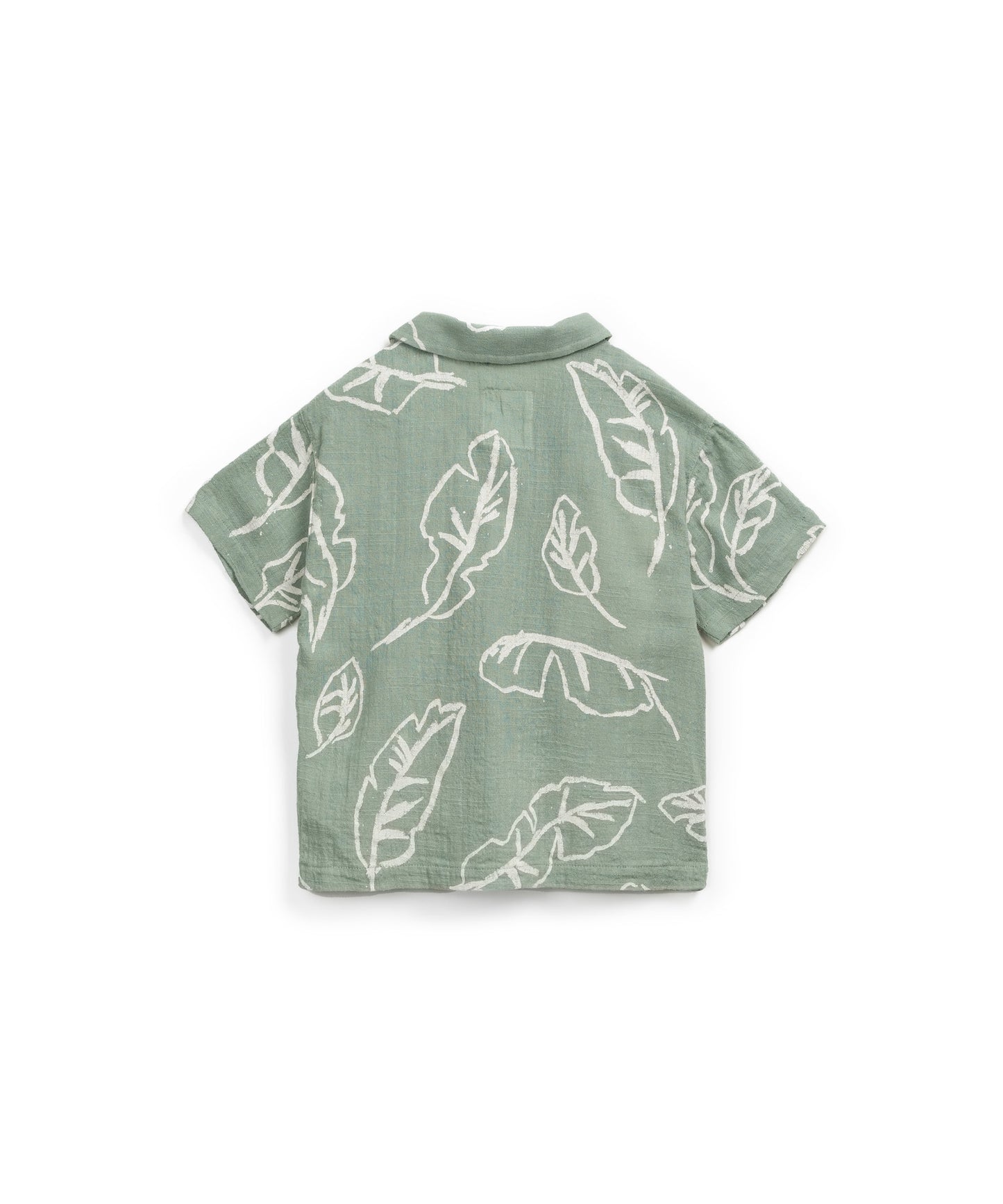 Camisa com estampado de folhas