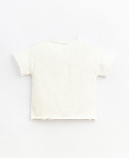 T-shirt com decote redondo | Basketry