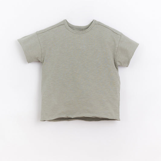T-shirt com decote redondo | Basketry